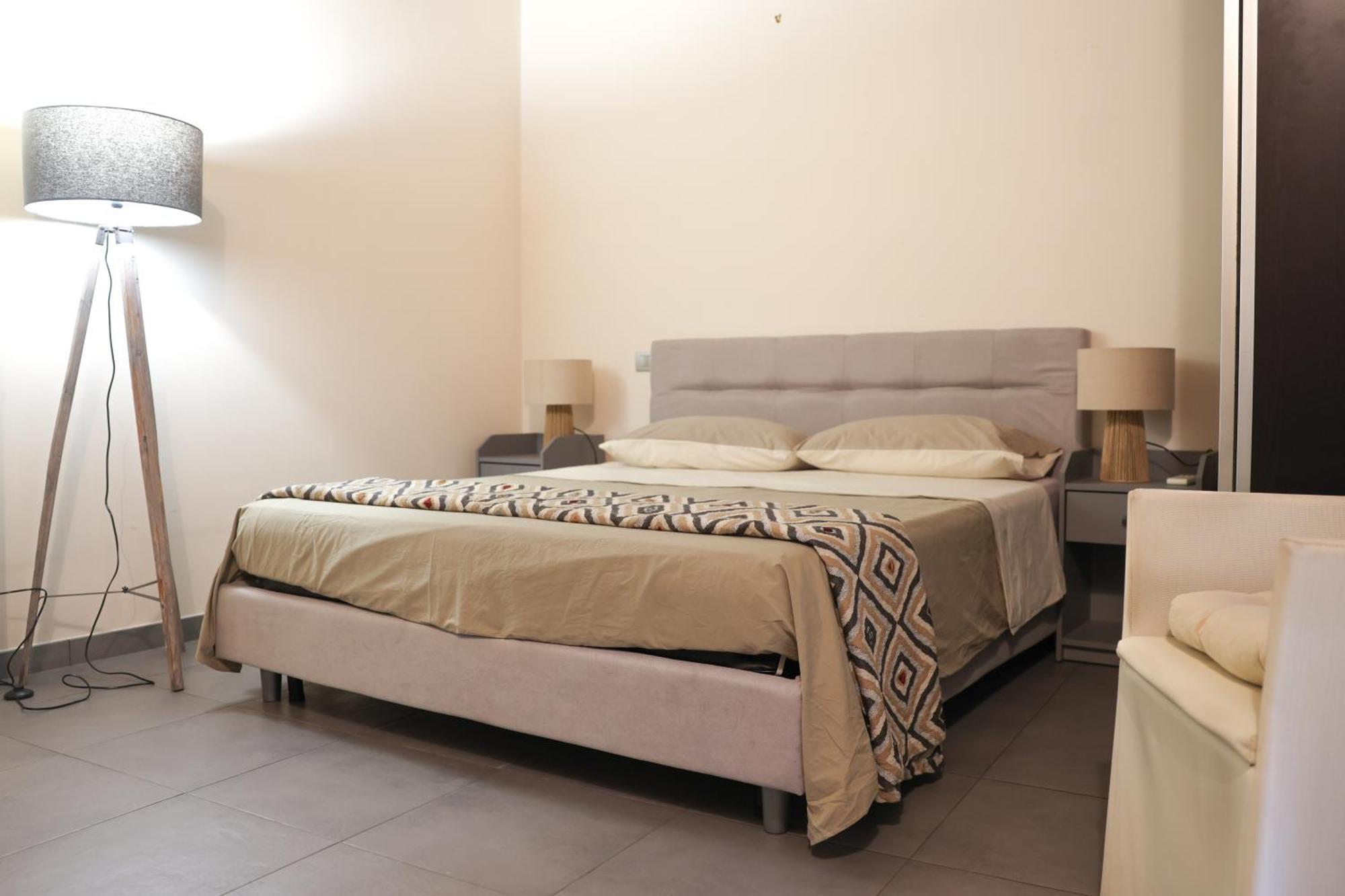 Apartament Domus Superior Domizio - Pantheon Rzym Pokój zdjęcie
